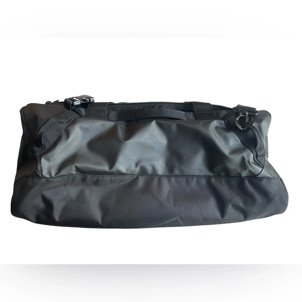 Adidas Large Duffel Bag Grey/Black NWT Gym Travel Baseball Sports